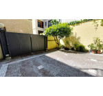 Casa Pontano | Appartamento con Parcheggio e Giardino a Napoli