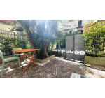 Casa Pontano | Appartamento con Parcheggio e Giardino a Napoli