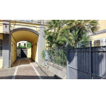 Casa Pontano | Appartamento con Parcheggio e Giardino a Napoli